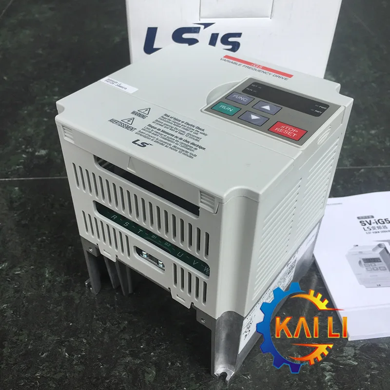 2025 Original LG/LS Power Generation SV022iG5-4 Compact And Compact Inverter 2.2KW/three-phase 380V
2025 Original LG/LS Power Generation SV022iG5-4 Compact And Compact Inverter 2.2KW/three-phase 380V