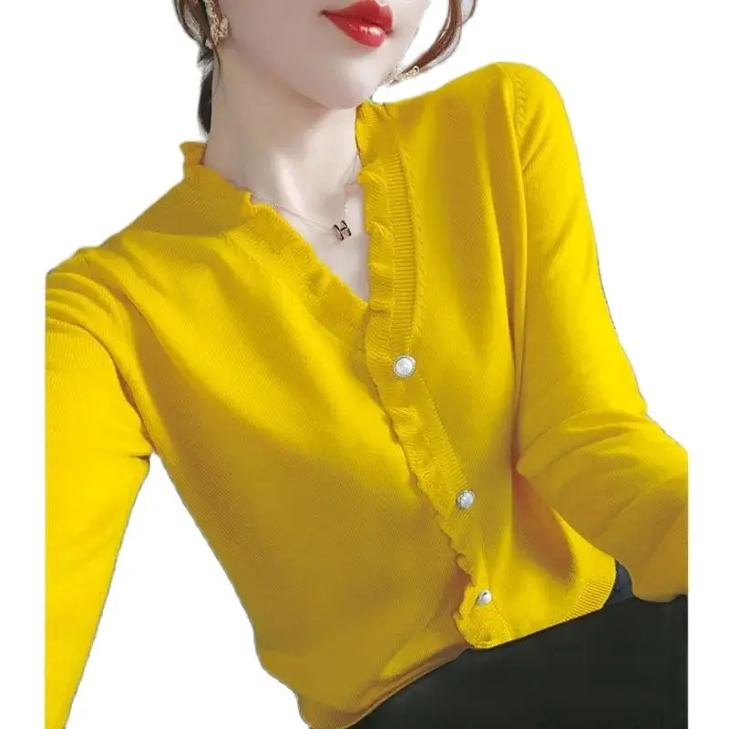 Spring Autumn Long Sleeves Female Knitted Sweater Pullover V Neck Loose New Solid Color Wild T-Shirt Sweater Fashion Women's Top
Spring Autumn Long Sleeves Female Knitted Sweater Pullover V Neck Loose New Solid Color Wild T-Shirt Sweater Fashion Women's Top