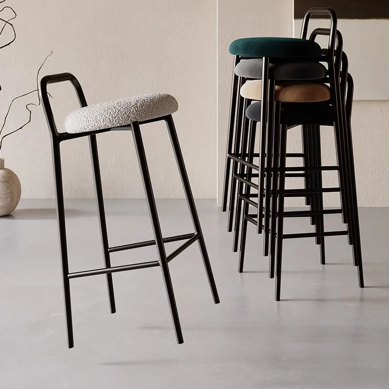Heavy-Duty Iron Bar Stool, Stackable Round High Chair, Industrial Counter Seat, KTV Reception Barstool for Cafe Use
Heavy-Duty Iron Bar Stool, Stackable Round High Chair, Industrial Counter Seat, KTV Reception Barstool for Cafe Use