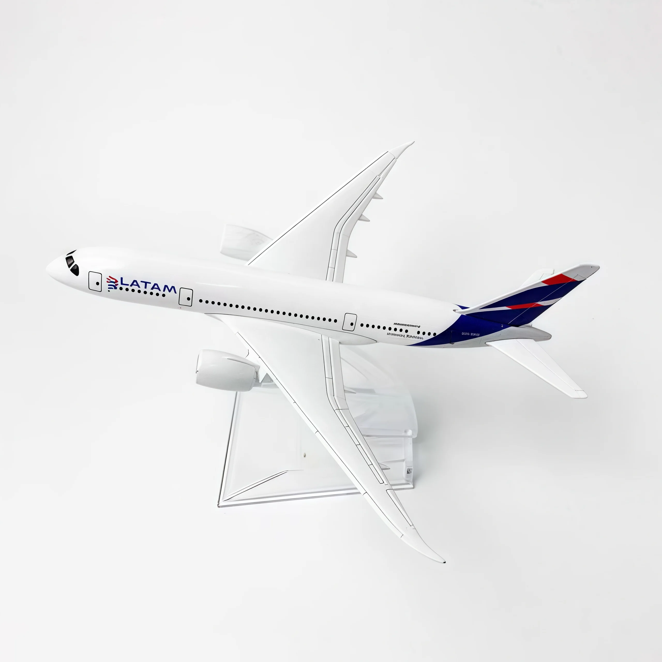 16 cm alloy aircraft model display static simulation Latam B787 collection display gift
16 cm alloy aircraft model display static simulation Latam B787 collection display gift