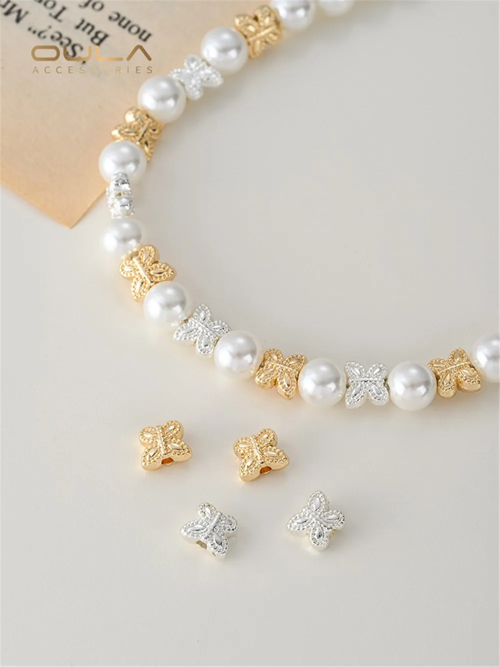 14K Gold-plated Double-sided Lace Small Butterfly Through-hole Spacer Beads Diy Handmade Bright Silver Beaded Bracelet Accessory
14K Gold-plated Double-sided Lace Small Butterfly Through-hole Spacer Beads Diy Handmade Bright Silver Beaded Bracelet Accessory
