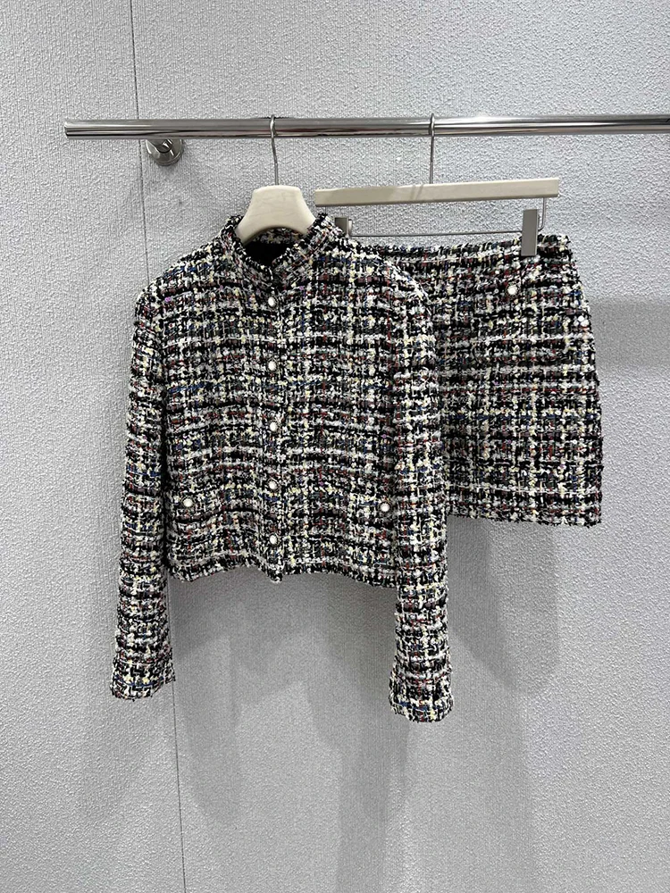 Spring Autumn New Round neck Button-up Tweed Short Jacket Skirt Suit Women's Green Fashionable Versatile Skirt Suit
Spring Autumn New Round neck Button-up Tweed Short Jacket Skirt Suit Women's Green Fashionable Versatile Skirt Suit