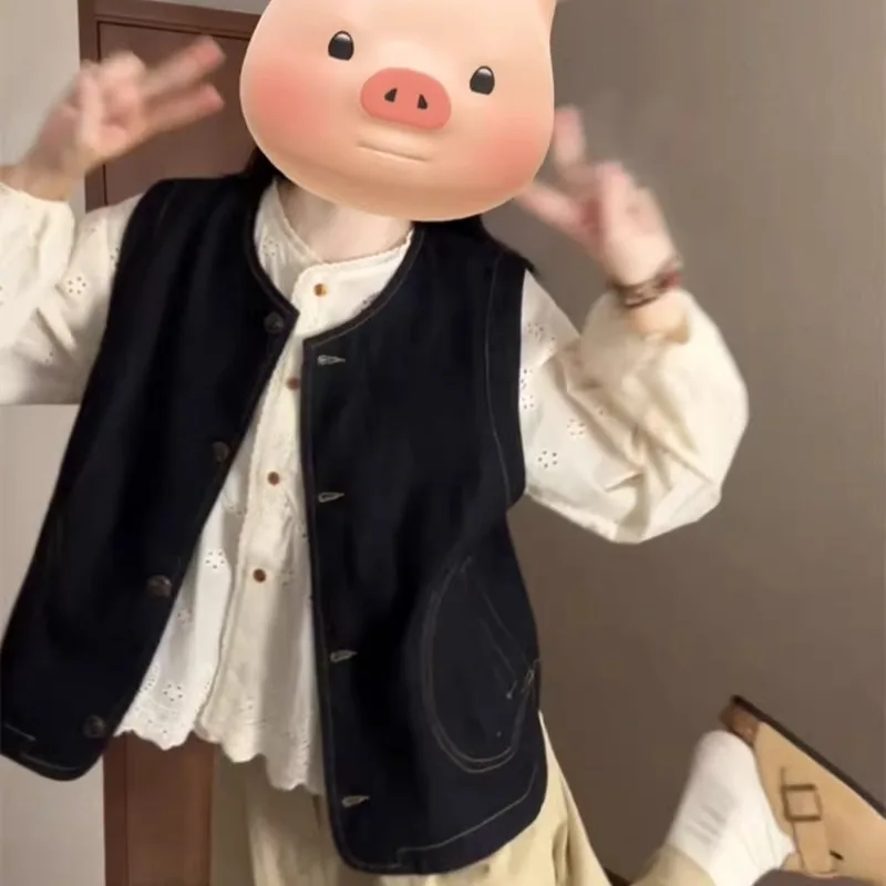 Sli round Ne Denim Vest Women's Artistic Single Button Jaet ort Coat Autumn Faion Trend Dongda Gate Jeans Vest
Sli round Ne Denim Vest Women's Artistic Single Button Jaet ort Coat Autumn Faion Trend Dongda Gate Jeans Vest