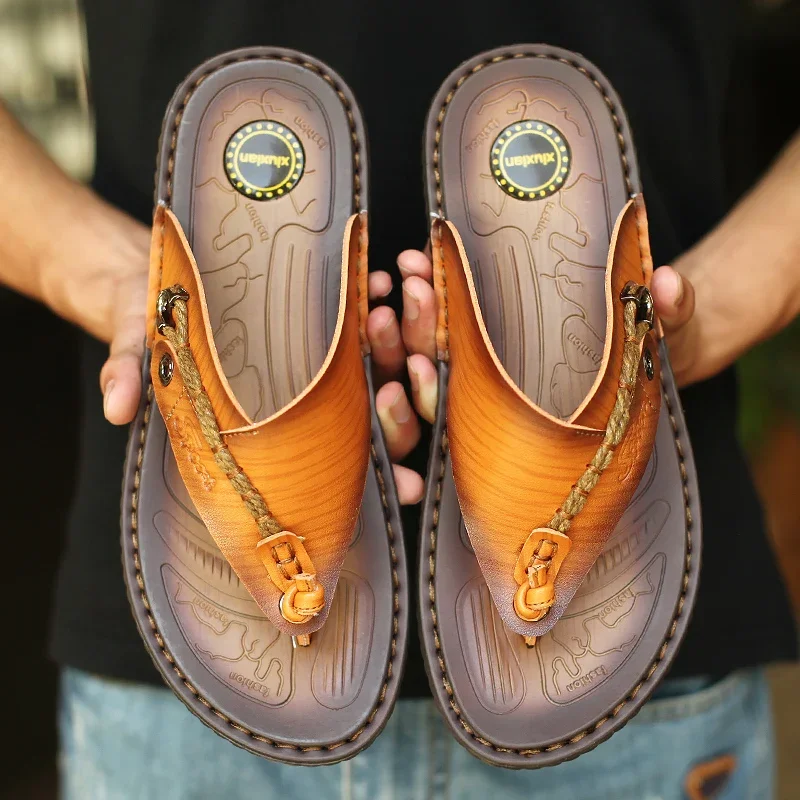 Men's summer flip-flops leather slippers Beach slippers Men's sandals Comfortable non-slip outdoor shoes Slippers 38-46
Men's summer flip-flops leather slippers Beach slippers Men's sandals Comfortable non-slip outdoor shoes Slippers 38-46