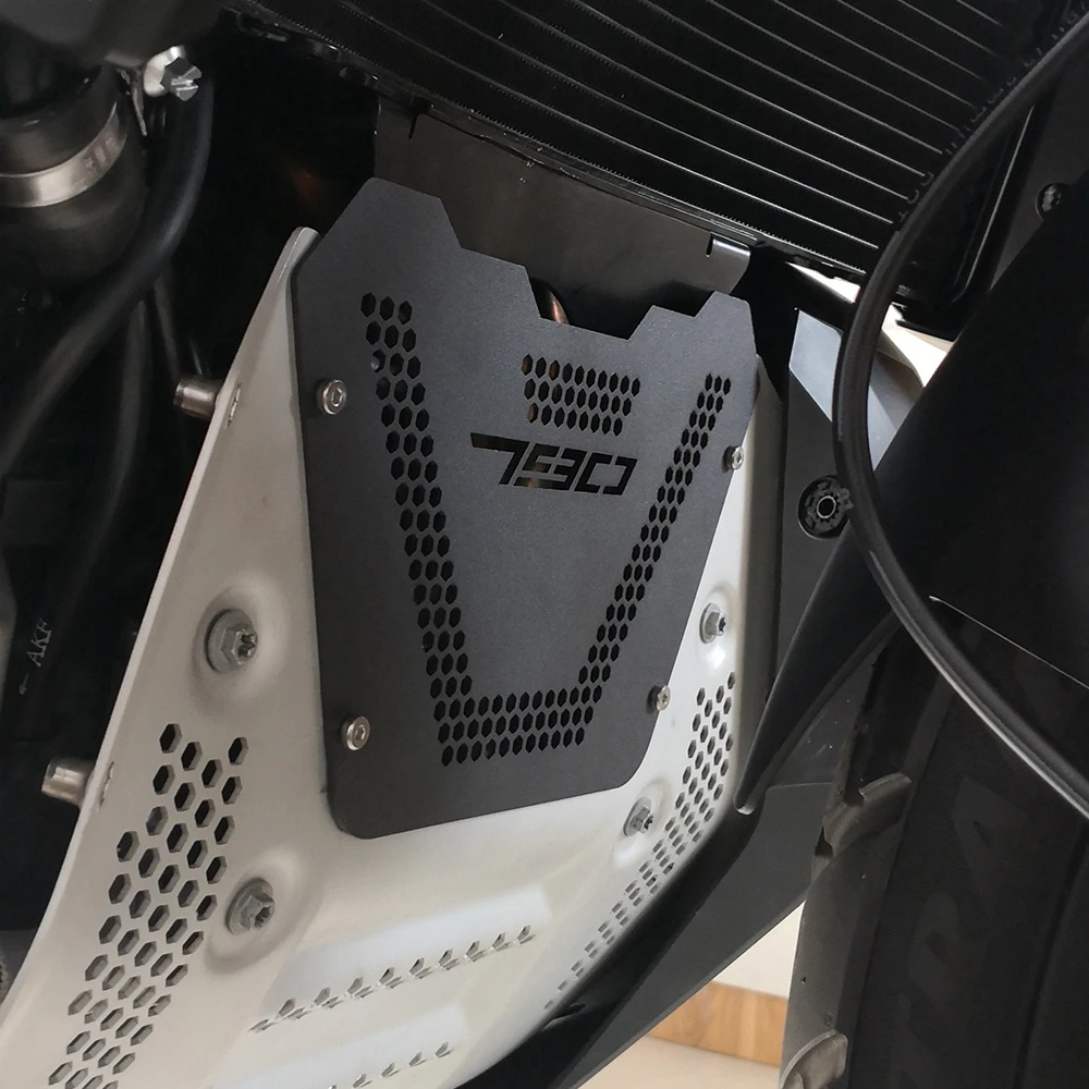 For 790 Adventure/ADV R S 2018-2019-2020-2021-2022-2023 Engine Guard Bashplate Cover Crap Flap 890 Adventure R 2020-2022-2023
For 790 Adventure/ADV R S 2018-2019-2020-2021-2022-2023 Engine Guard Bashplate Cover Crap Flap 890 Adventure R 2020-2022-2023