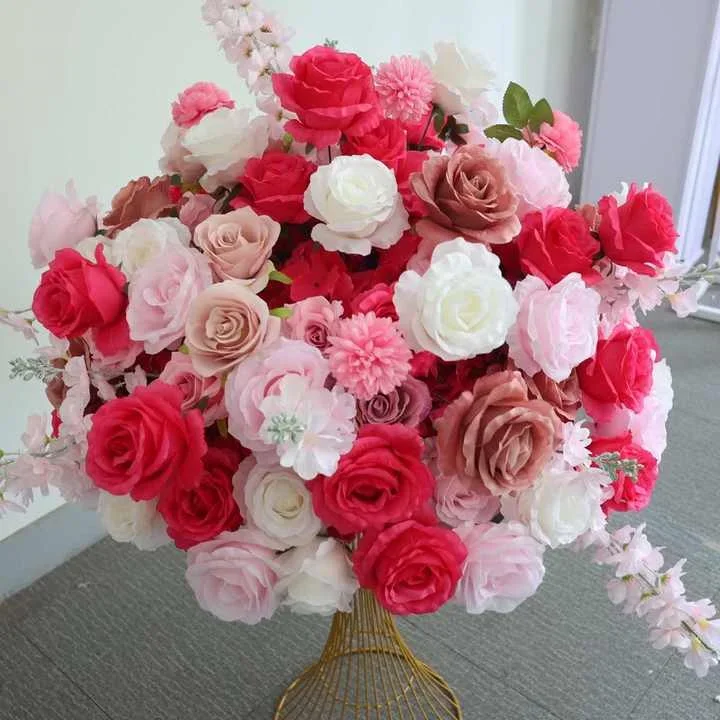 Hot pink/white Artificial large Flower Ball Rose Arrangement luxurious Wedding Table Centerpiece Floral Ball Party Display props
Hot pink/white Artificial large Flower Ball Rose Arrangement luxurious Wedding Table Centerpiece Floral Ball Party Display props