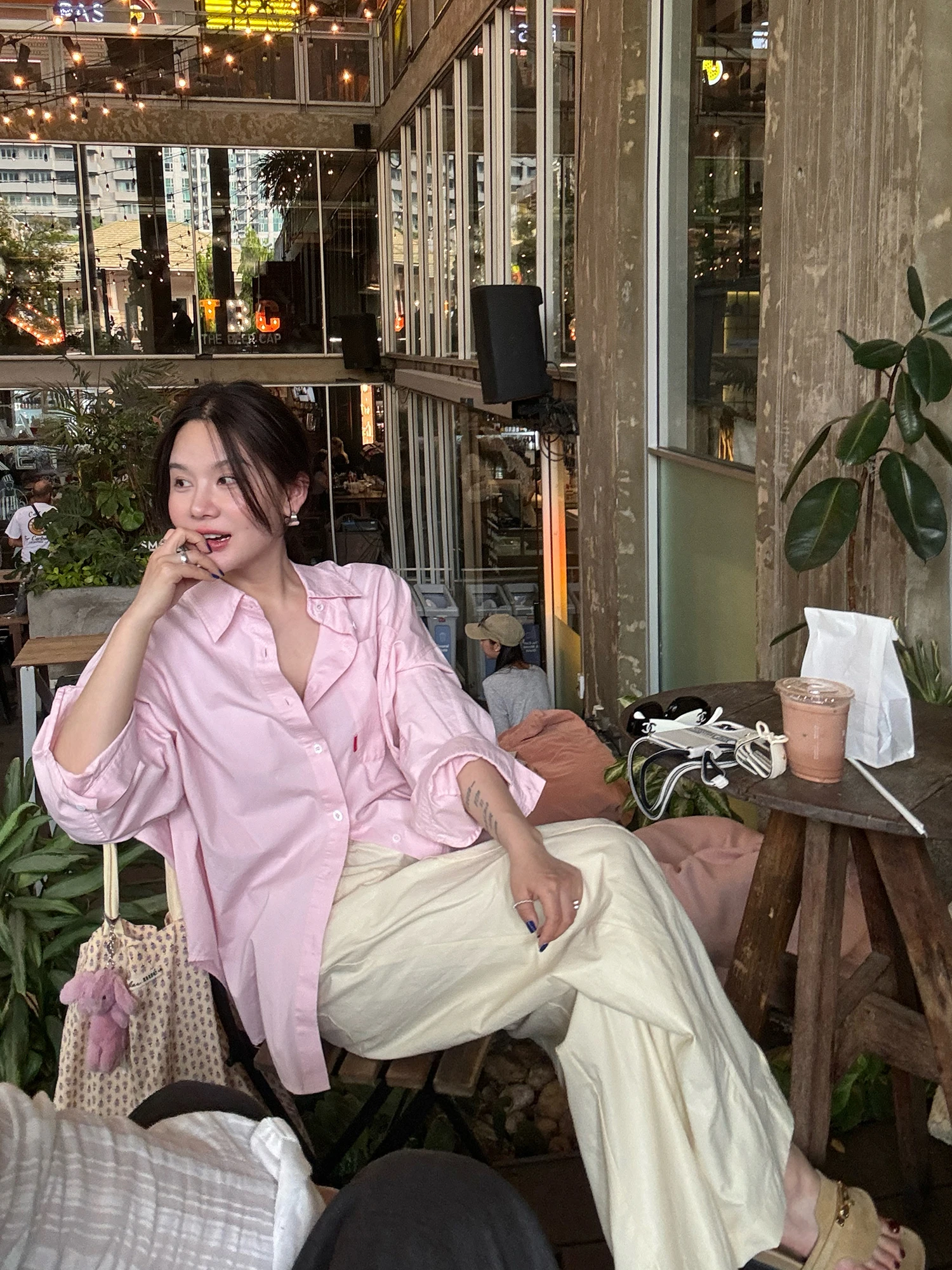 WXLSTUDIO California Summer Loose Women's irt Waed Lazy Sle Top Spring Summer New Arrival Cotton Pure Color Collar
WXLSTUDIO California Summer Loose Women's irt Waed Lazy Sle Top Spring Summer New Arrival Cotton Pure Color Collar