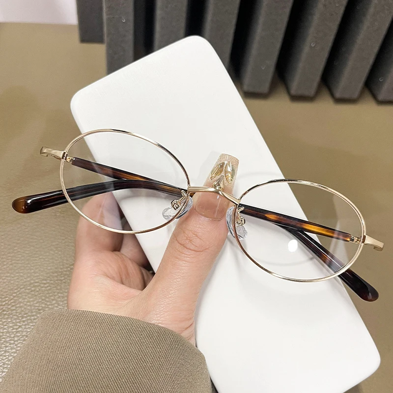 

Vintage Retro Style Eyeglass Frame for Women Alloy Frame Oval Shape Men Eyeglasses Anti Blue Light Men's Glasses Frames