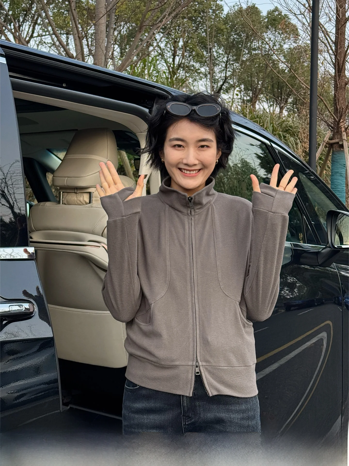 Warm Themed Langqing Grey Double Zipper Cashmere Open Cardigan Spring 2026 Early New Stand Collar Sweatshirt Outerwear Slimmi...
Warm Themed Langqing Grey Double Zipper Cashmere Open Cardigan Spring 2026 Early New Stand Collar Sweatshirt Outerwear Slimmi...