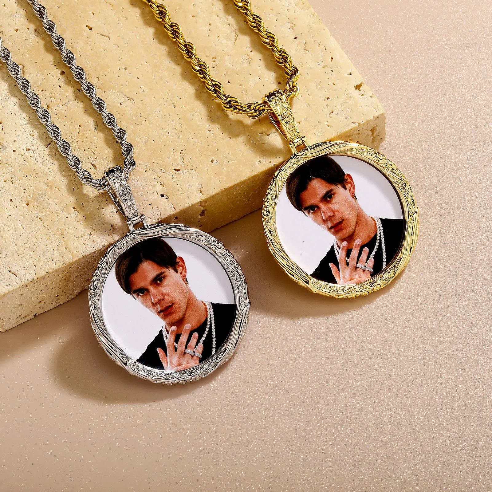 2pcs/ Bag NEW Personalized Photo Memory Circular pattern Charm Pendant Necklace Blanks Sublimation Jewelry
2pcs/ Bag NEW Personalized Photo Memory Circular pattern Charm Pendant Necklace Blanks Sublimation Jewelry
