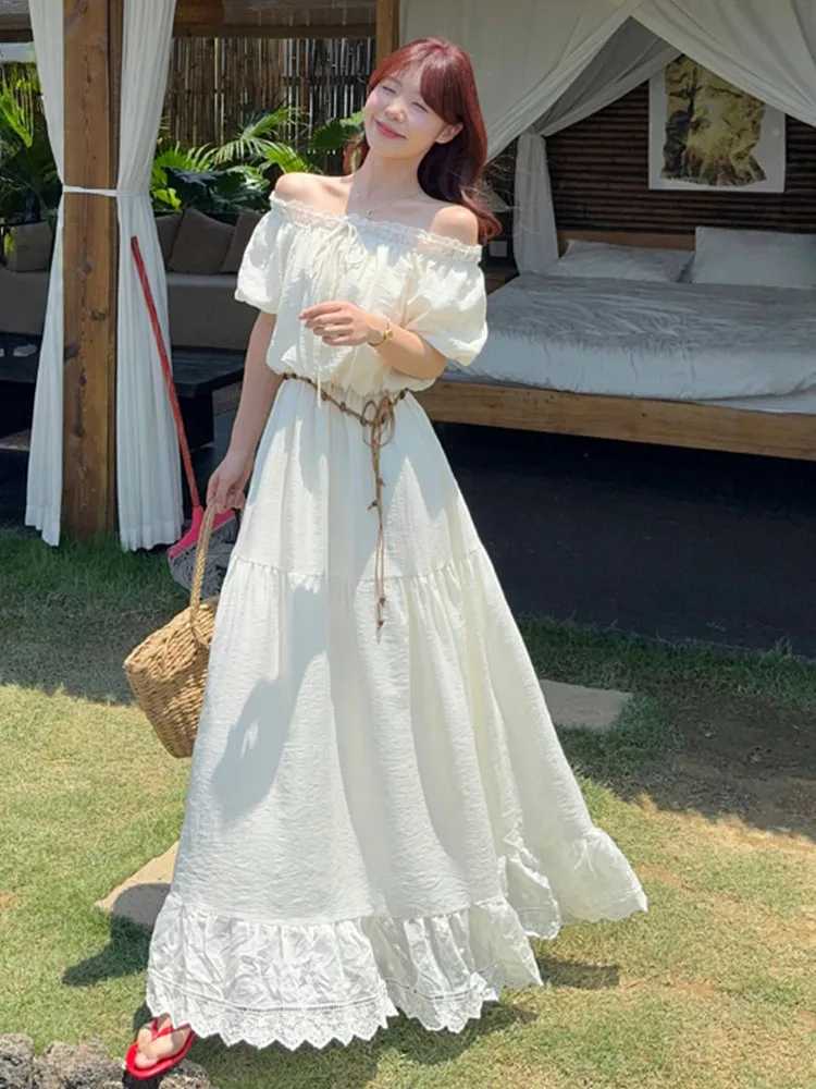 Solid Splice Embroidey Hem Summer Dresses Women's Off Shoulder Short Sleeve Elastic Waist Bohemian Vacation Long Dress
Solid Splice Embroidey Hem Summer Dresses Women's Off Shoulder Short Sleeve Elastic Waist Bohemian Vacation Long Dress