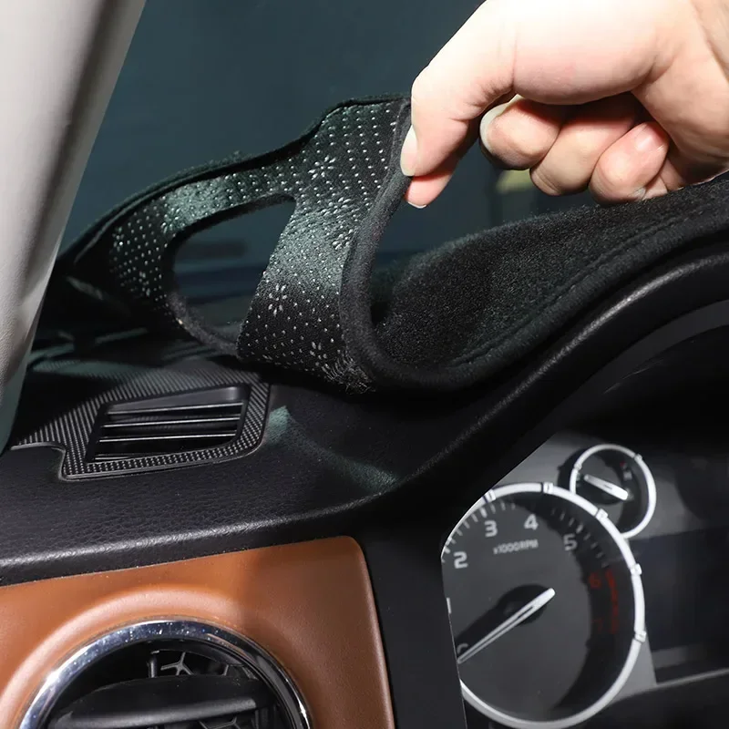 For Toyota Tundra 2014-2021 Black Polyester Car Decoration Dashboard Light-proof Pad Center Console Sun Pad Car Accessories
For Toyota Tundra 2014-2021 Black Polyester Car Decoration Dashboard Light-proof Pad Center Console Sun Pad Car Accessories