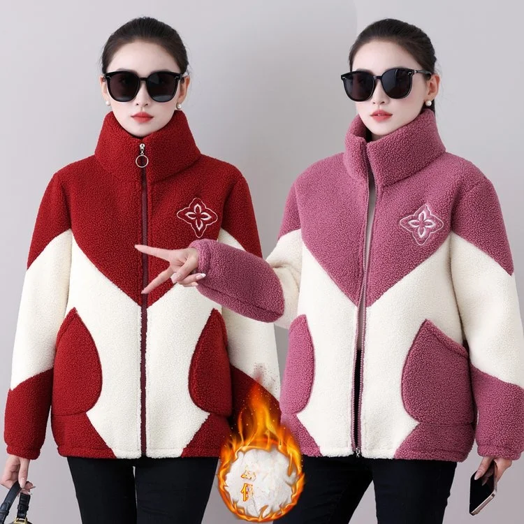 Утепленная хлопковая куртка на молнии с воротником для женщин среднего возраста, большие размеры, осенне-зимняя одежда
Утепленная хлопковая куртка на молнии с воротником для женщин среднего возраста, большие размеры, осенне-зимняя одежда