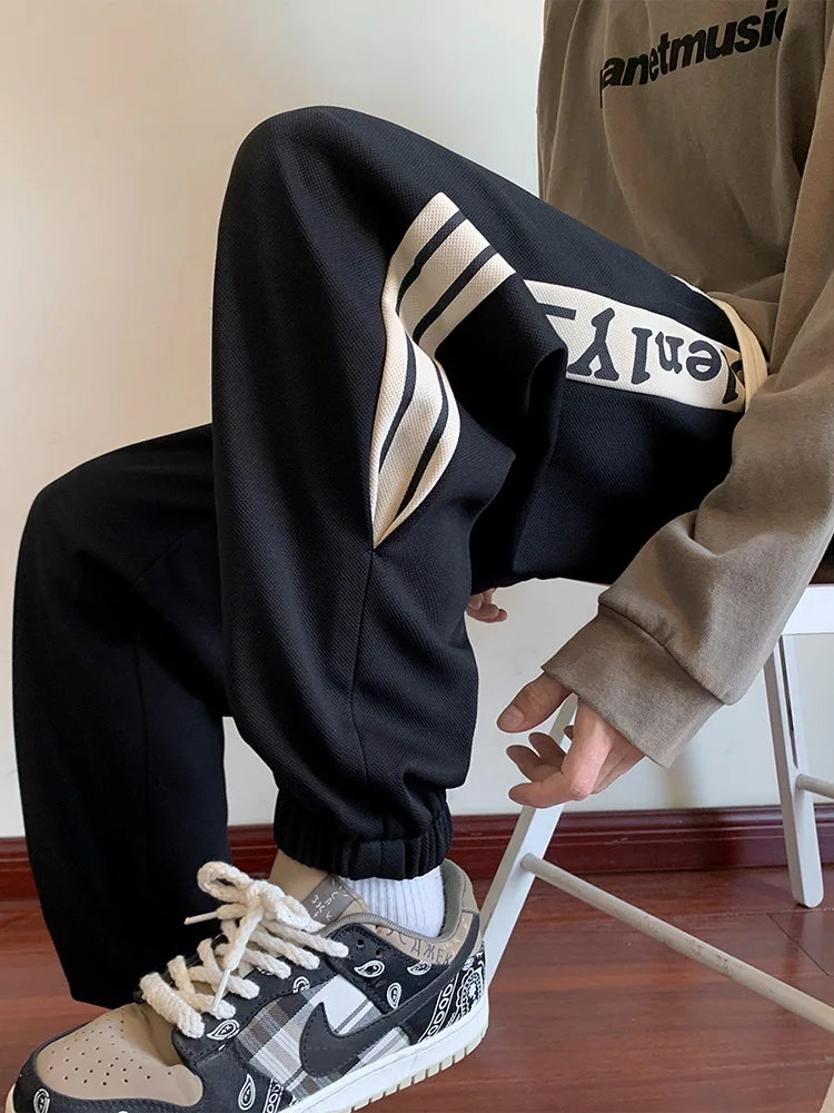 Spring Autumn Boys School orm Sports Pants American Retro Casual Oversize Cuffed Sweatpants Versatile Comfortable Leisure...
Spring Autumn Boys School orm Sports Pants American Retro Casual Oversize Cuffed Sweatpants Versatile Comfortable Leisure...