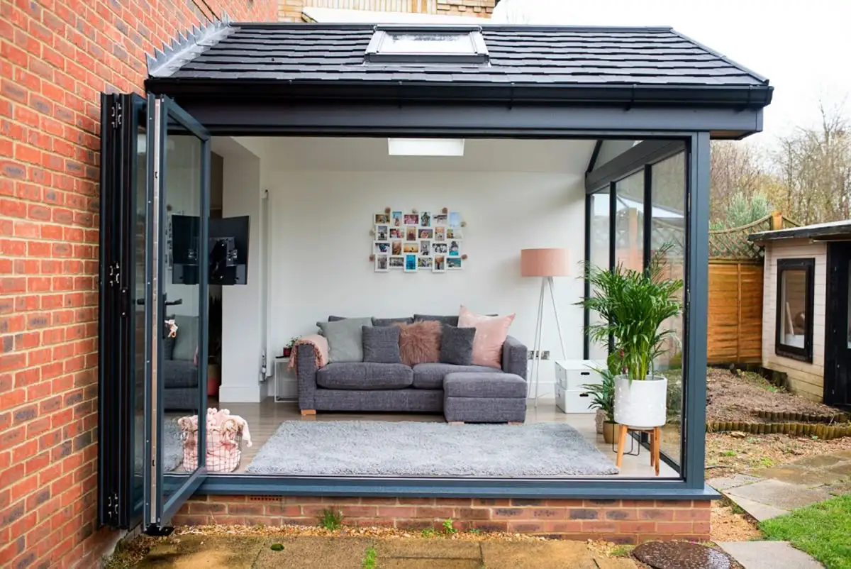 Accordion Folding Doors Heat Insulation Aluminium Exterior Front Door Hurricane Proof Tempered Glass Bifold Doors for Home Villa
Accordion Folding Doors Heat Insulation Aluminium Exterior Front Door Hurricane Proof Tempered Glass Bifold Doors for Home Villa