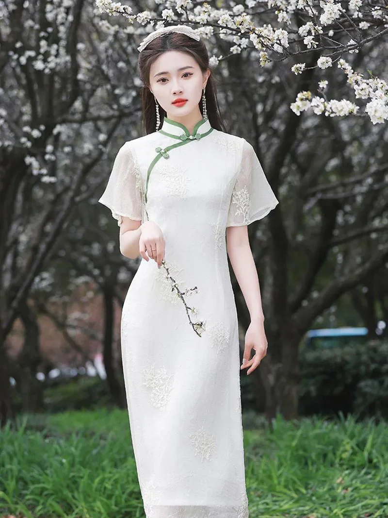 Women Beige Cheongsam High Quality Loose Sleeve Vintage Dress Embroidery Slim Elegant Improved Long Qipao S To 2XL
Women Beige Cheongsam High Quality Loose Sleeve Vintage Dress Embroidery Slim Elegant Improved Long Qipao S To 2XL