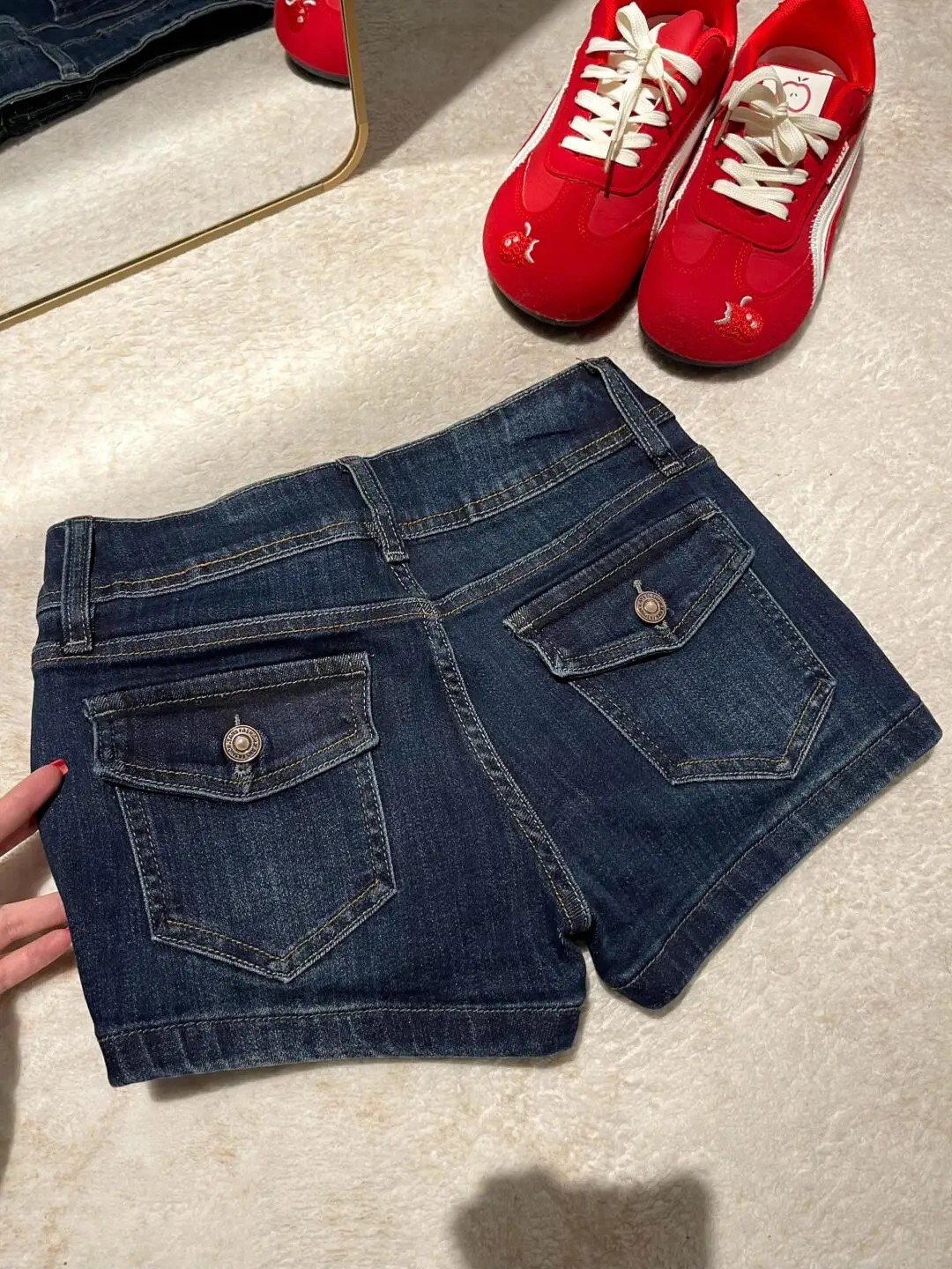 Deep Blue American Denim Short Shorts Women's Summer New Style Hot Girl Low Waist Tight Slim Hip A-Line Hot Pants
Deep Blue American Denim Short Shorts Women's Summer New Style Hot Girl Low Waist Tight Slim Hip A-Line Hot Pants
