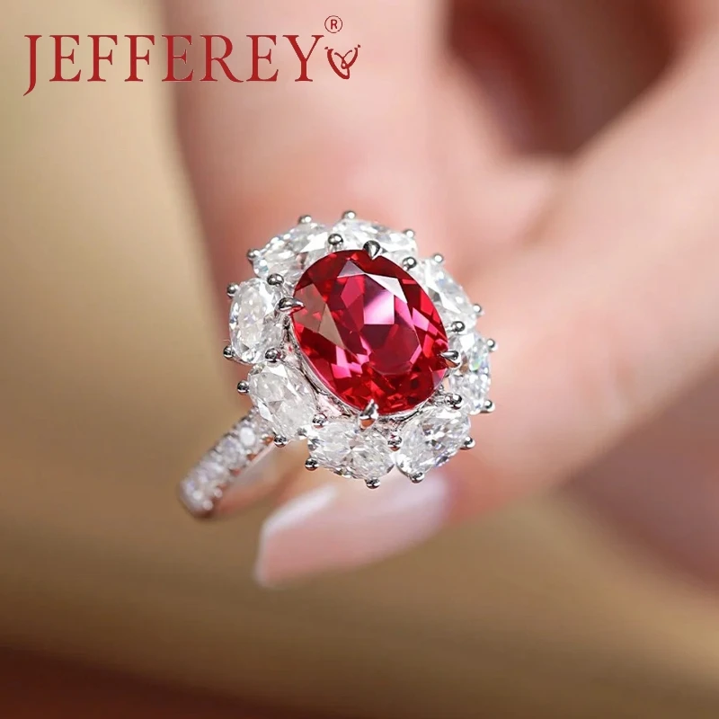 S925 Silver Moissanite Diamond Ring Inlaid 2CT Oval Shape Ruby Gemstone Wedding Band for Women Couples Luxury Party Jewelry Gift
S925 Silver Moissanite Diamond Ring Inlaid 2CT Oval Shape Ruby Gemstone Wedding Band for Women Couples Luxury Party Jewelry Gift