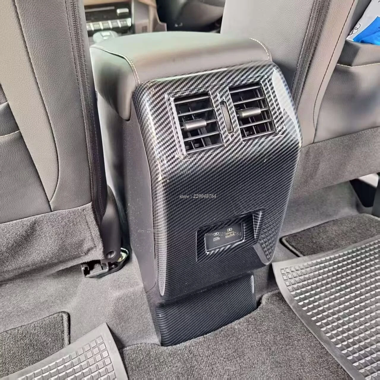 For Mitsubishi Xforce Outlander sport 2025 2026 ABS Rear Air Condition Vent Outlet Frame back Anti kick board USB Cover Sticker
For Mitsubishi Xforce Outlander sport 2025 2026 ABS Rear Air Condition Vent Outlet Frame back Anti kick board USB Cover Sticker