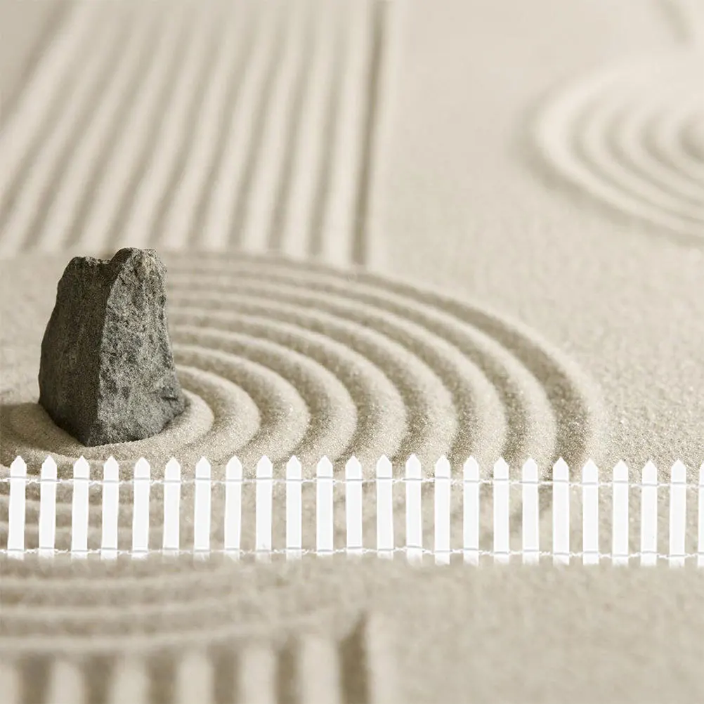 5Pcs Miniature White Picket Fence Plastic Garden Border Edging Fairy Fence Landscape Ornaments for Bonsai Landscape Fencing
5Pcs Miniature White Picket Fence Plastic Garden Border Edging Fairy Fence Landscape Ornaments for Bonsai Landscape Fencing