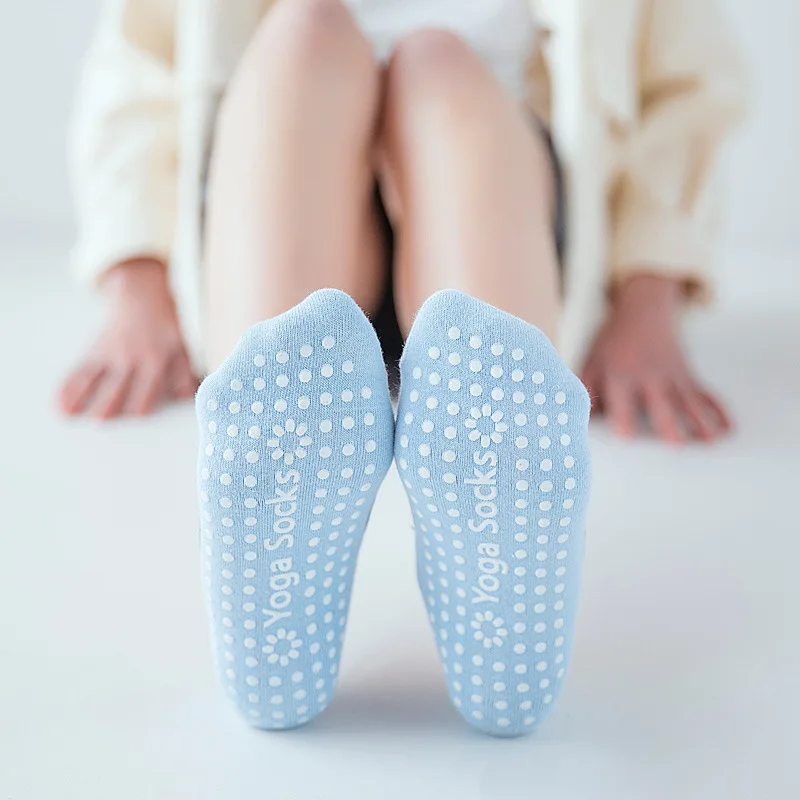 Cotton Soild Color Women High Quality Pilates Socks Anti-Slip Breathable Backless Yoga Ballet Dance Fitness Gym Sports Socks
Cotton Soild Color Women High Quality Pilates Socks Anti-Slip Breathable Backless Yoga Ballet Dance Fitness Gym Sports Socks
