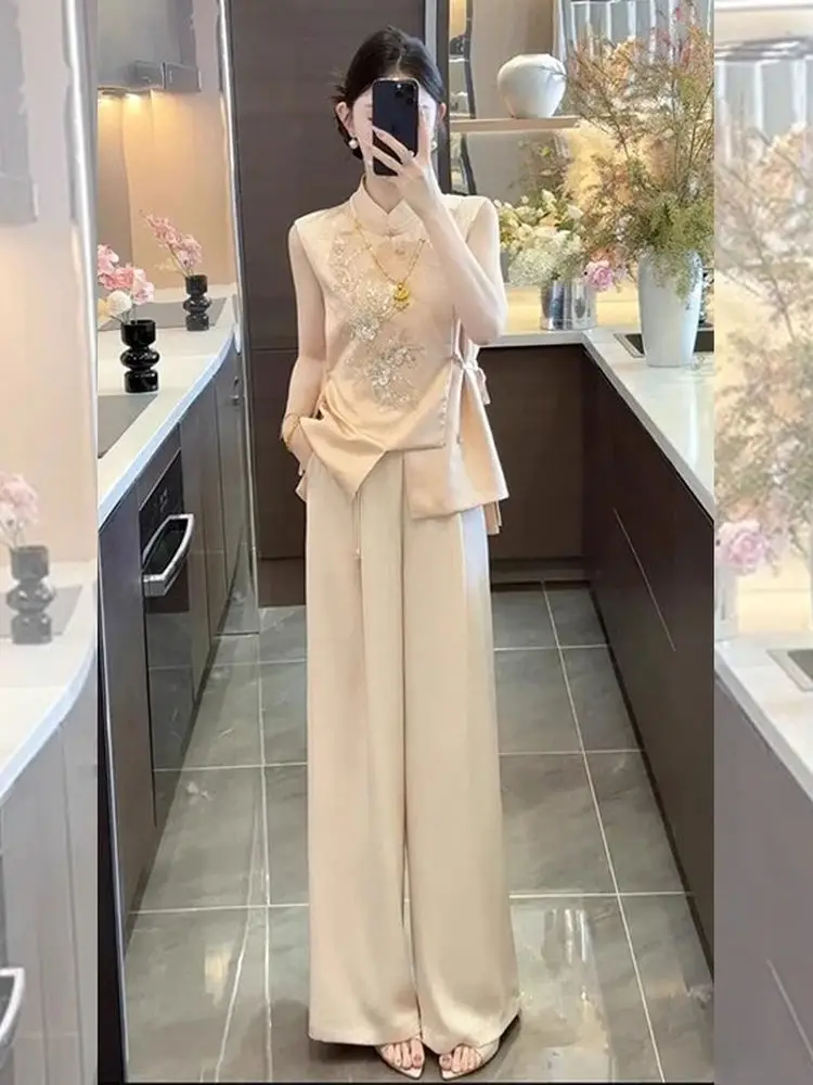 Elegant Fashionable Women's Two-Piece Set Sleeveless Wide Leg Pants High Quality Chinese Style Summer Outfit Elegant Fashionable
Elegant Fashionable Women's Two-Piece Set Sleeveless Wide Leg Pants High Quality Chinese Style Summer Outfit Elegant Fashionable