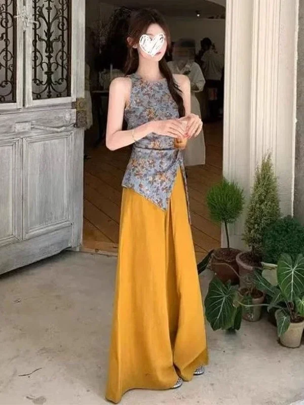 Summer Design Floral Print Sashless Sleeveless Top High Waist Loose Drapey Wide Leg Pants Set Women's Casual Style Fashion Set
Summer Design Floral Print Sashless Sleeveless Top High Waist Loose Drapey Wide Leg Pants Set Women's Casual Style Fashion Set