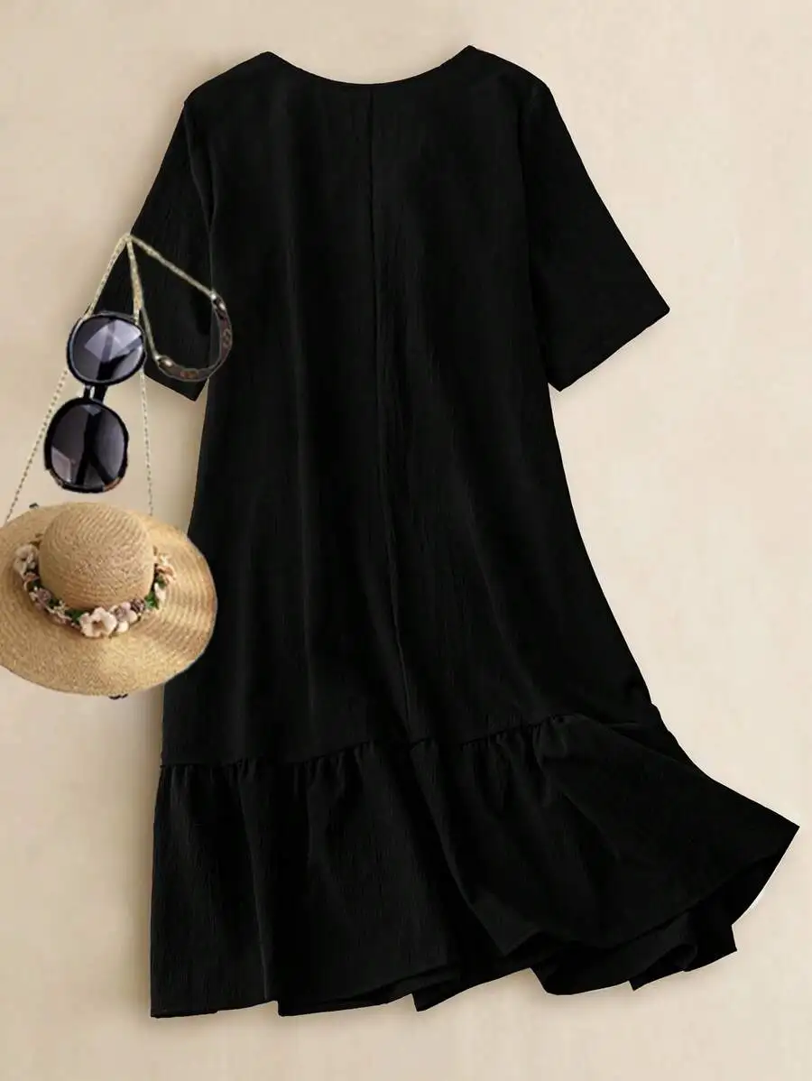 Casual Short Sleeve Black Dress With Ruffle Hem
Casual Short Sleeve Black Dress With Ruffle Hem