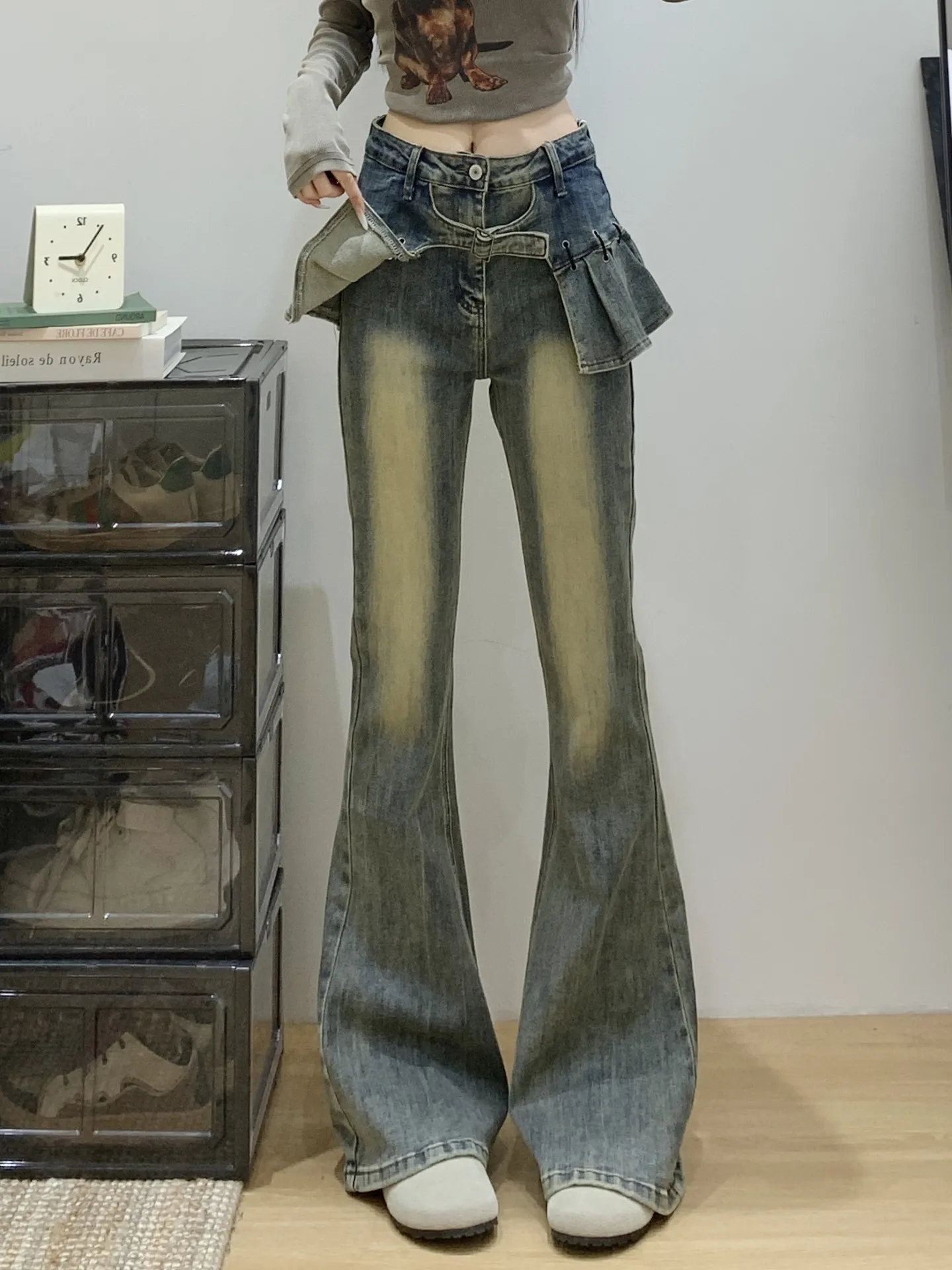 Retro American Denim Skirt Pants Women's Spring Autumn Slimming High Waist Low Rise Bell Bottoms Versatile Mid-Length Jeans
Retro American Denim Skirt Pants Women's Spring Autumn Slimming High Waist Low Rise Bell Bottoms Versatile Mid-Length Jeans