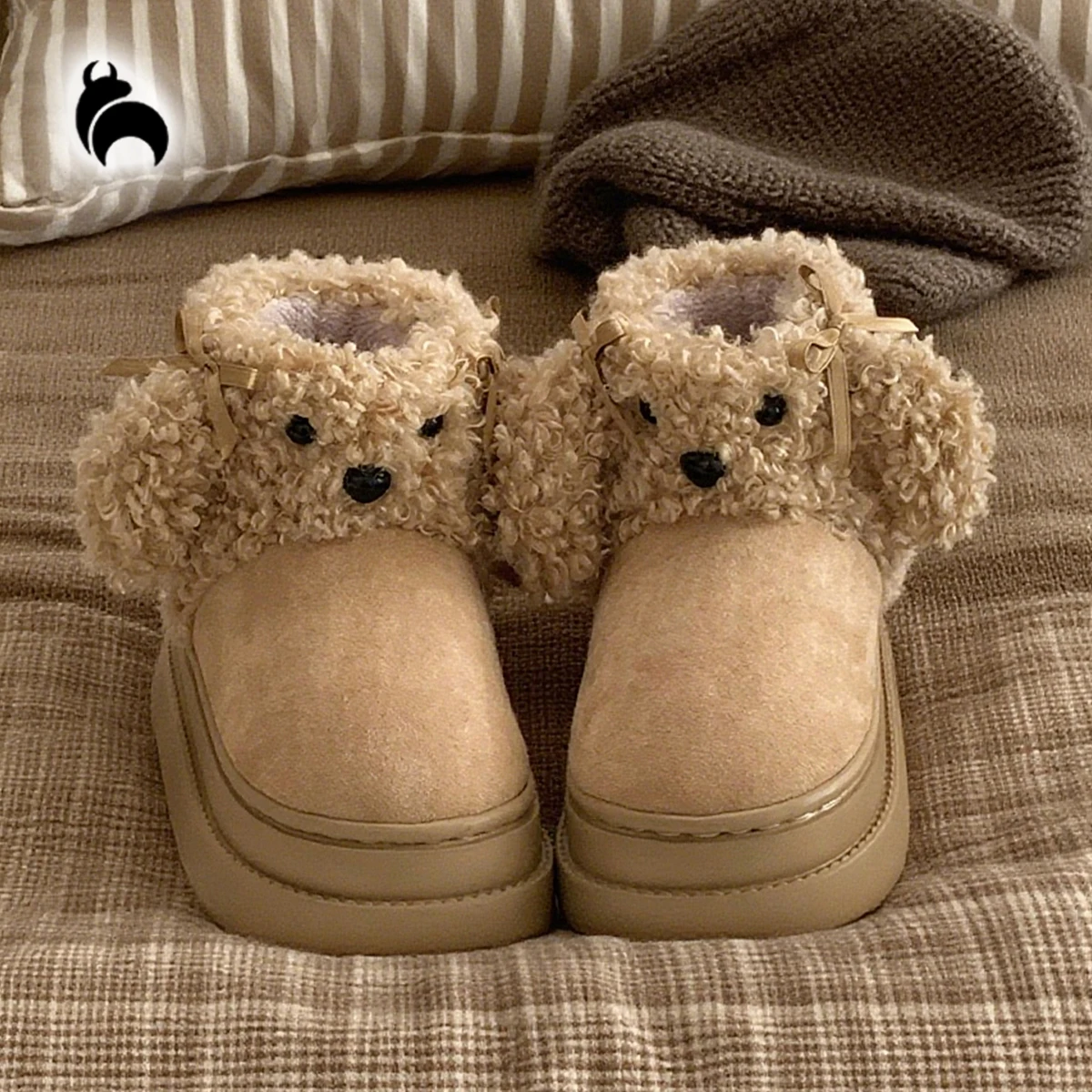 Милые зимние ботинки для женщин, теплые зимние ботильоны для девочек, нескользящие уличные хлопковые ботинки для студентов, с толстой плюшевой подкладкой
Милые зимние ботинки для женщин, теплые зимние ботильоны для девочек, нескользящие уличные хлопковые ботинки для студентов, с толстой плюшевой подкладкой