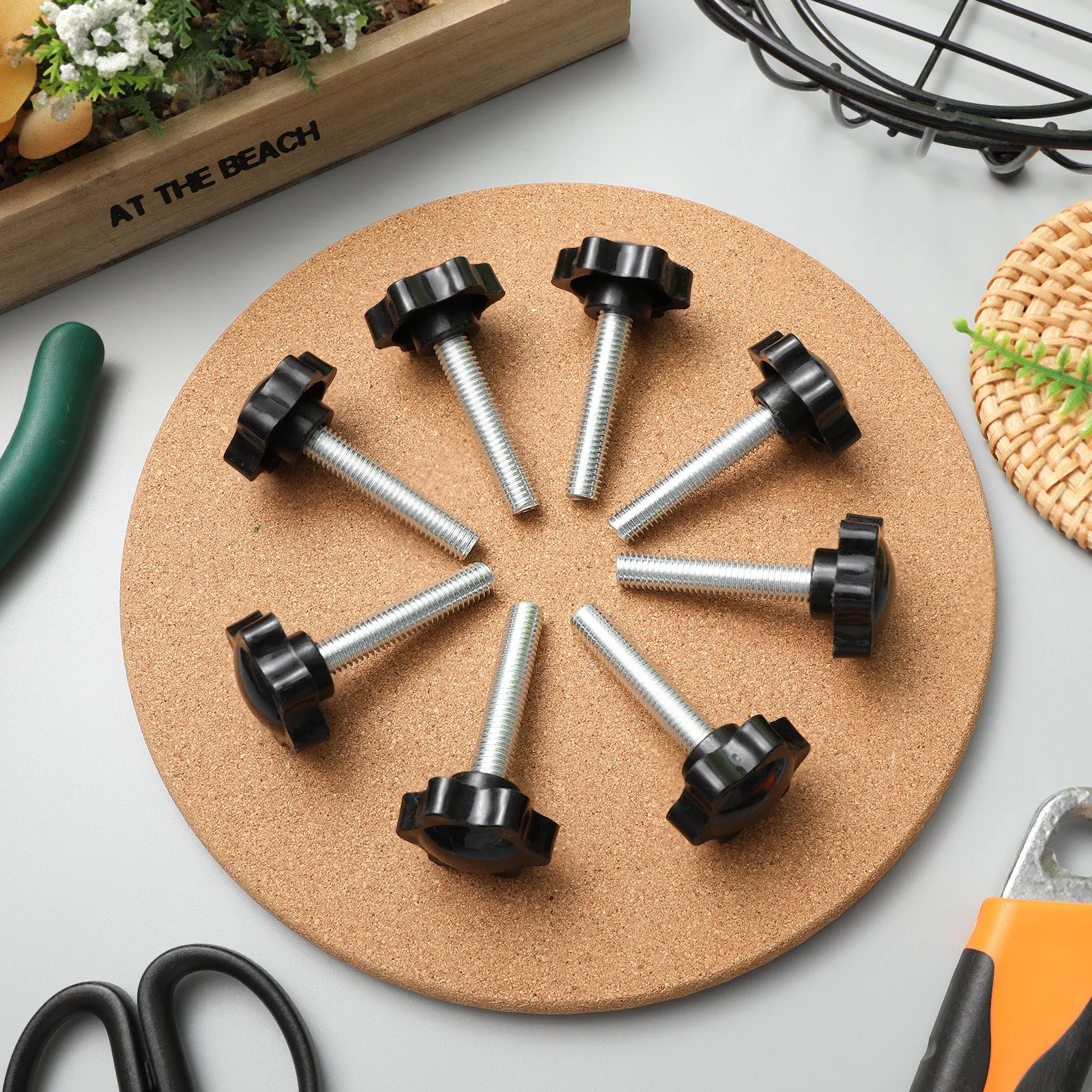 20Pcs Clamping Screw Knobs Threaded Star Knob M8 X40mm Thumb Knobs Fast Disassembly Star Threaded Handle Screws Set
20Pcs Clamping Screw Knobs Threaded Star Knob M8 X40mm Thumb Knobs Fast Disassembly Star Threaded Handle Screws Set
