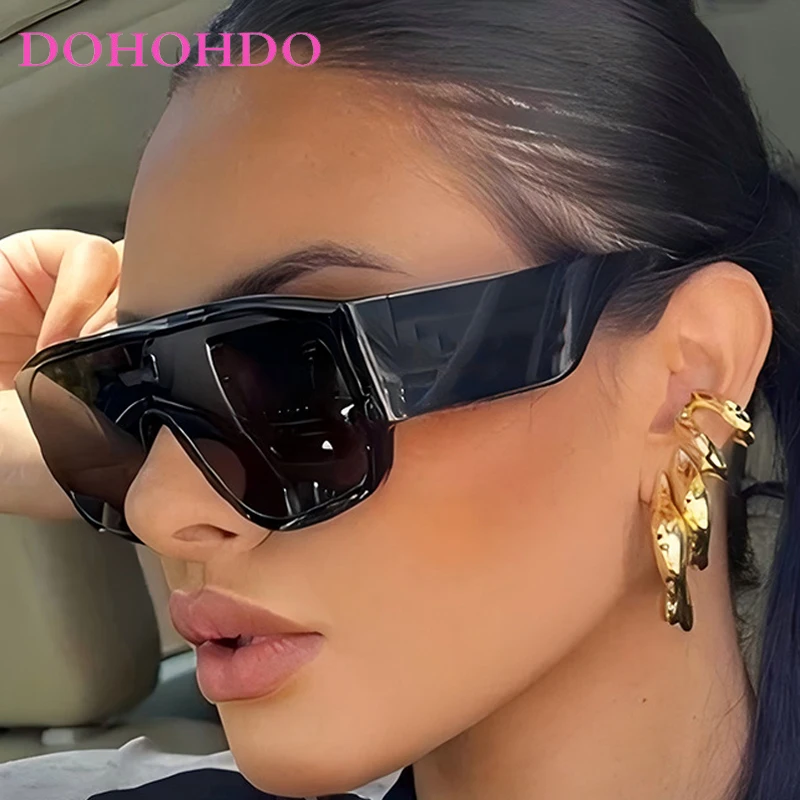 2025 New Vintage Oversized One-Pieces Sunglasses Men Women Punk Shades Outdoor Sports Fishing Cycling Windproof Goggles UV400
2025 New Vintage Oversized One-Pieces Sunglasses Men Women Punk Shades Outdoor Sports Fishing Cycling Windproof Goggles UV400