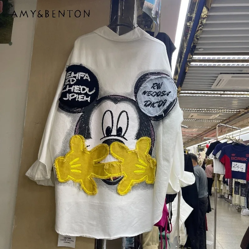 2026 Spring Loose Fashion Age-Reducing Top Shirt Beautiful Cartoon Embroidery Patchwork Color Block Long Sleeved Blouse Female
2026 Spring Loose Fashion Age-Reducing Top Shirt Beautiful Cartoon Embroidery Patchwork Color Block Long Sleeved Blouse Female