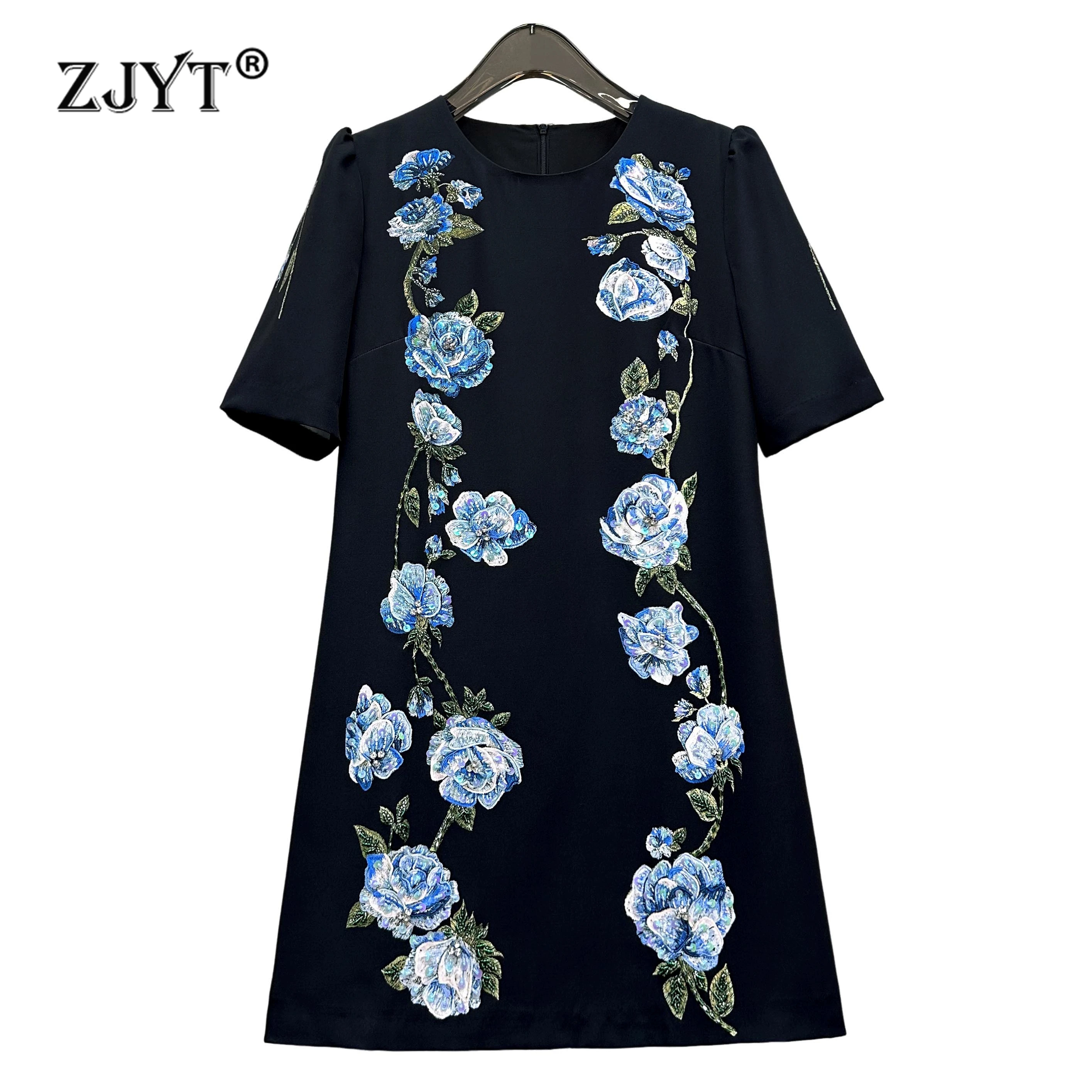 ZJYT Runway Fashion Summer Floral Embroidery Black Dresses Women 2025 Designer Short Sleeve Loose Waist Casual Vintage Dress
ZJYT Runway Fashion Summer Floral Embroidery Black Dresses Women 2025 Designer Short Sleeve Loose Waist Casual Vintage Dress