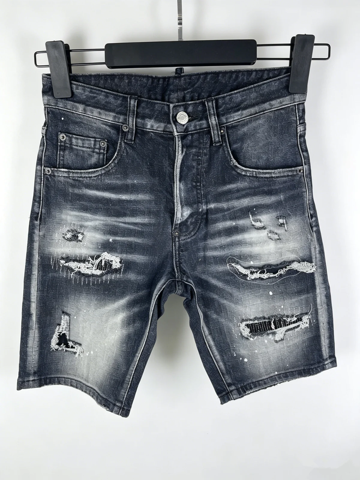 D613 Summer New Men's Jeans Washed Ripped Patch Old Slim Fit Feet Black Denim Shorts for Men
D613 Summer New Men's Jeans Washed Ripped Patch Old Slim Fit Feet Black Denim Shorts for Men