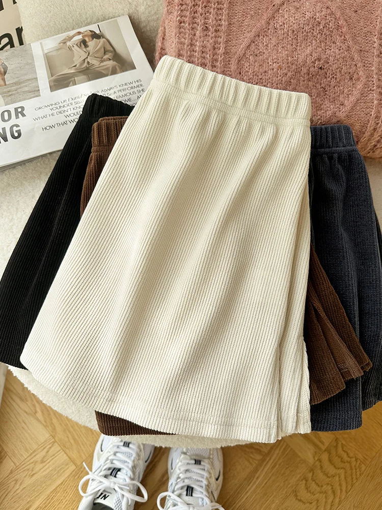 Женская вельветовая юбка-трапеция средней длины для ношения под одеждой, весна-осень, модная и универсальная
Женская вельветовая юбка-трапеция средней длины для ношения под одеждой, весна-осень, модная и универсальная