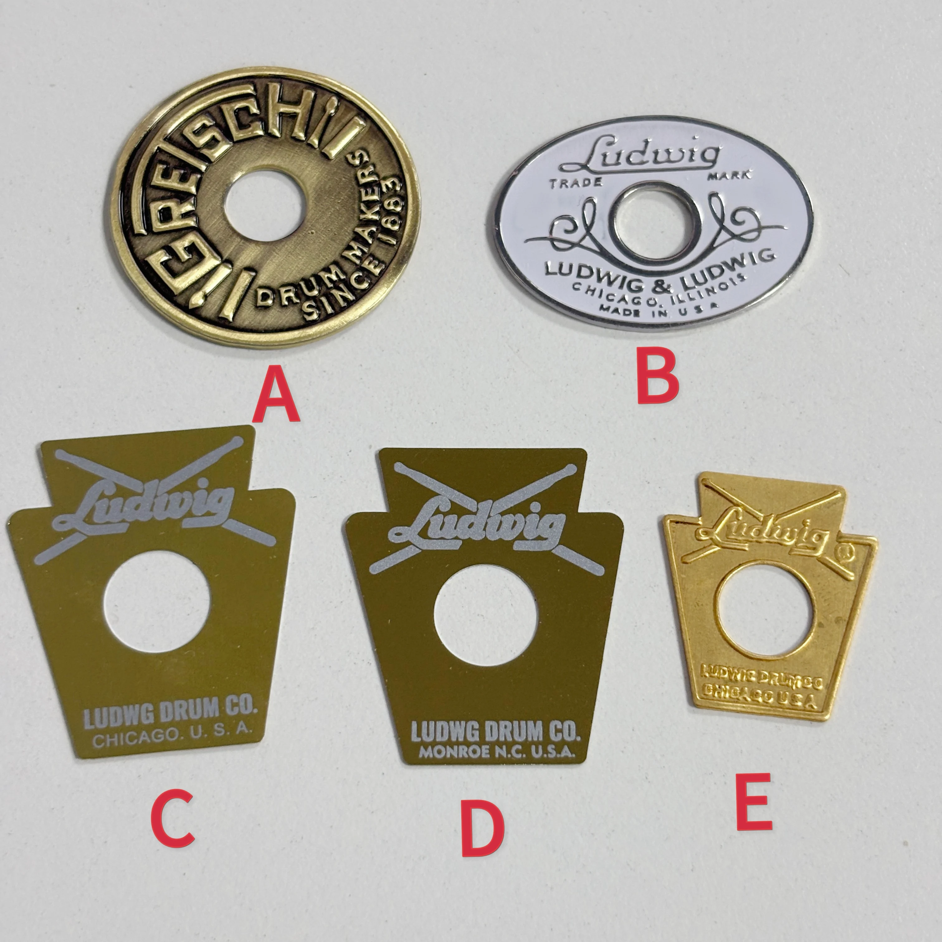 Значок барабана для Ludwig Keystone Monroe Chicago Gretsch, круглый значок Ludwig 60-х годов, значок Keystone (опция)
Значок барабана для Ludwig Keystone Monroe Chicago Gretsch, круглый значок Ludwig 60-х годов, значок Keystone (опция)