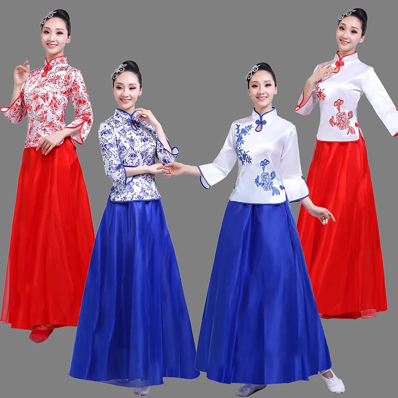 Chinese style folk music blue and white porcelain choir performancecostume Adult Guzheng Erhu recitation performance dressfemale
Chinese style folk music blue and white porcelain choir performancecostume Adult Guzheng Erhu recitation performance dressfemale