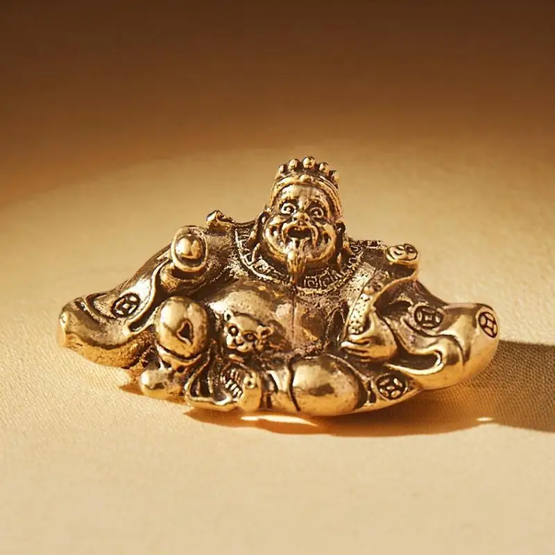 Yuanbao of Handmade Vintage God of Wealth Desktop Decoration Home Decor Brass Figurine Craft
Yuanbao of Handmade Vintage God of Wealth Desktop Decoration Home Decor Brass Figurine Craft