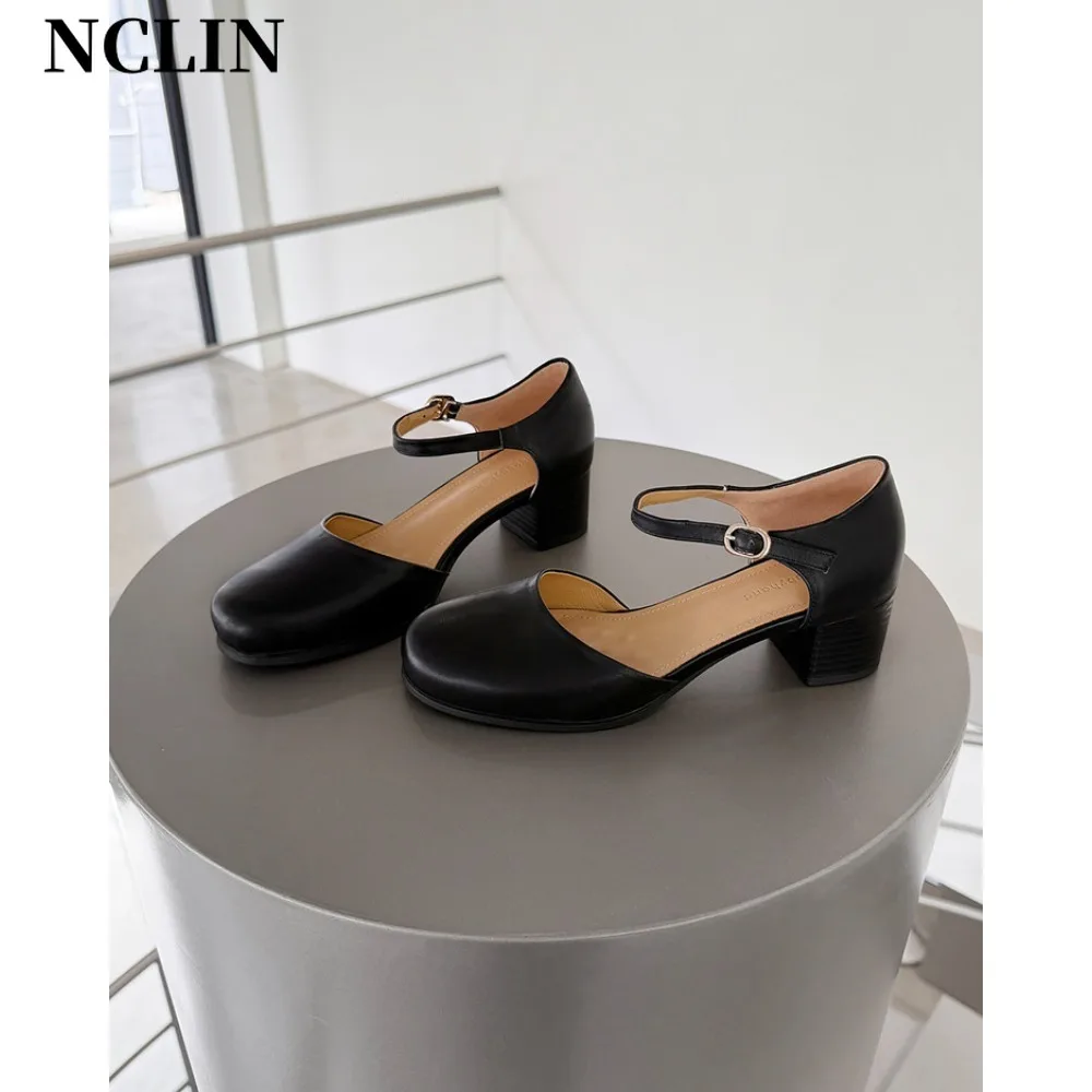 2026 New Retro Square - Toe Mary Jane Block Heel Pumps Women Leather Office Casual Shoes (Black)
2026 New Retro Square - Toe Mary Jane Block Heel Pumps Women Leather Office Casual Shoes (Black)