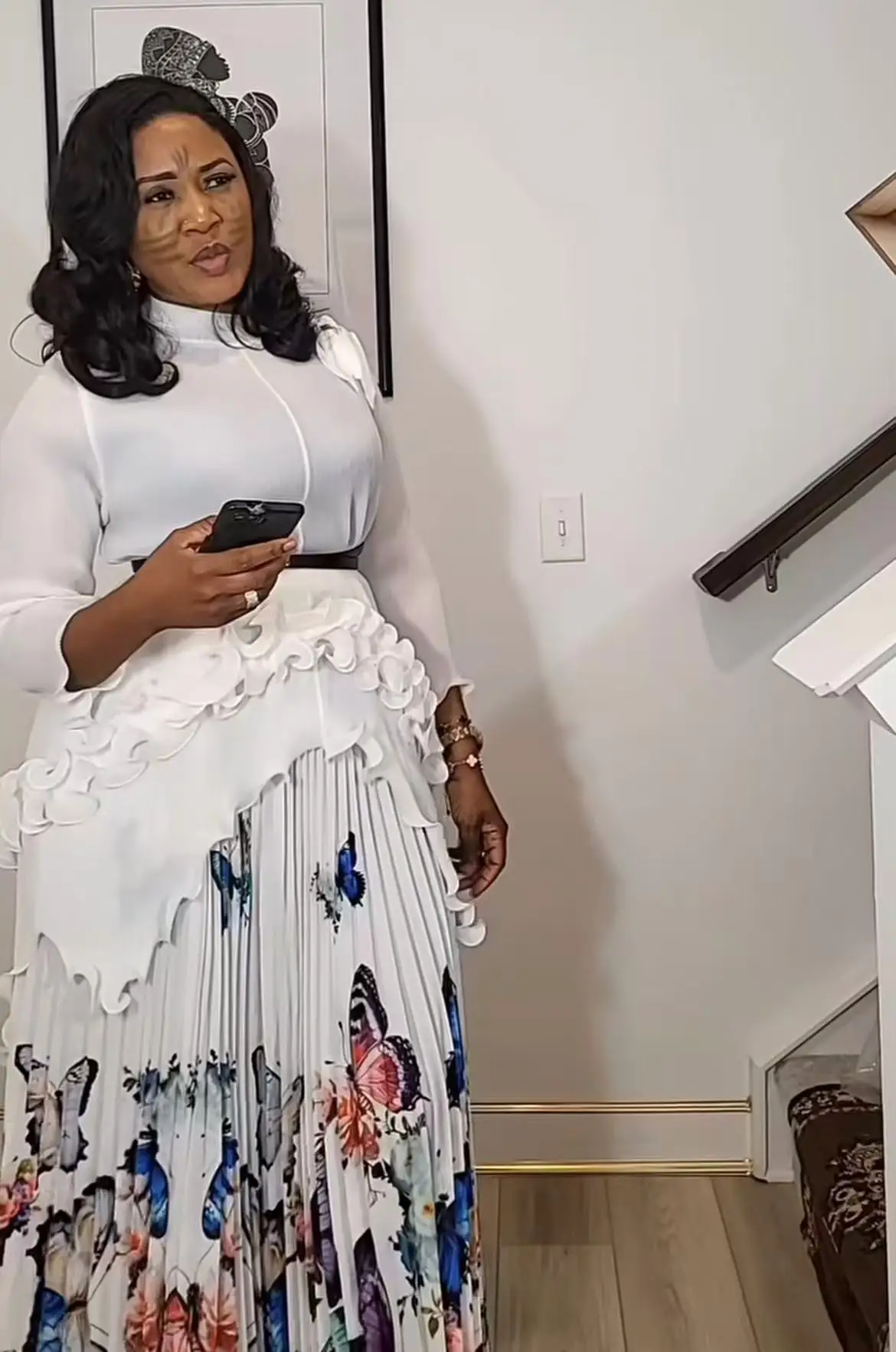 Miyake Pleated Premium Round Neck Irregular Pullover Top Set Women's Butterfly Print Floor Mopping Long Skirt Two-piece Set
Miyake Pleated Premium Round Neck Irregular Pullover Top Set Women's Butterfly Print Floor Mopping Long Skirt Two-piece Set