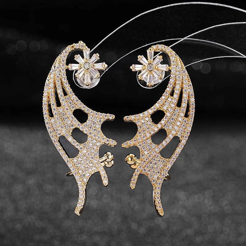 Elegant Wing Angel CZ Big Cuff Earring Luxury Dubai Lady Ear Sweep Wrap Climber Earrings for Wedding Brides Fine Jewelry
Elegant Wing Angel CZ Big Cuff Earring Luxury Dubai Lady Ear Sweep Wrap Climber Earrings for Wedding Brides Fine Jewelry