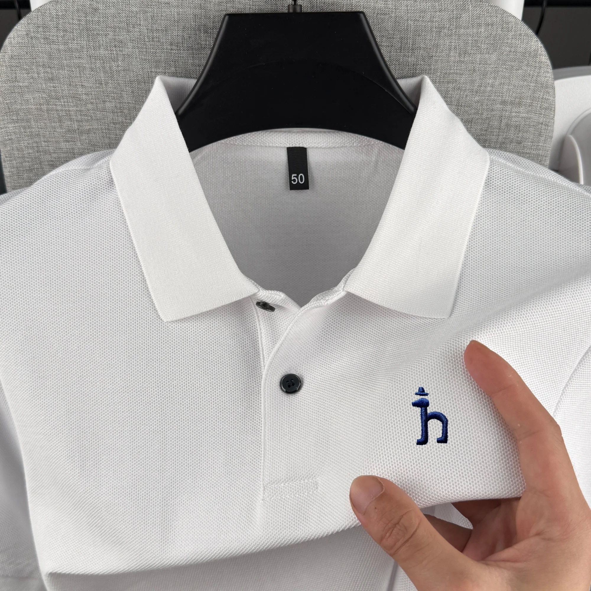 100% pure cotton high-end brand men's short sleeved polo shirt summer fashion dog exquisite embroidery golf top casual T-shirt
100% pure cotton high-end brand men's short sleeved polo shirt summer fashion dog exquisite embroidery golf top casual T-shirt 