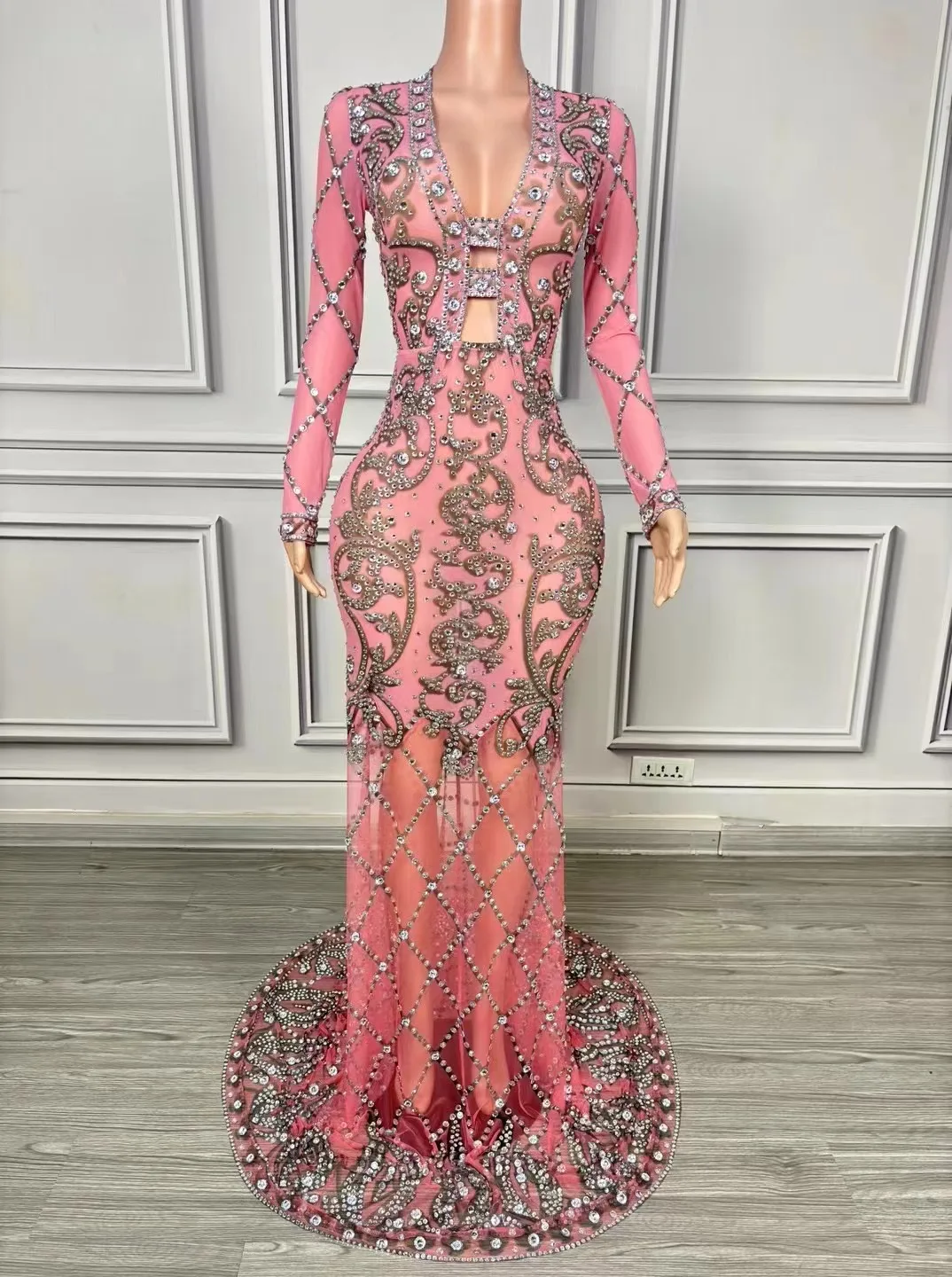 Pink Deep V Cut Out Elegant Evening Birthday Party Cocktail Prom Company Annual Meeting Host Dress
Pink Deep V Cut Out Elegant Evening Birthday Party Cocktail Prom Company Annual Meeting Host Dress