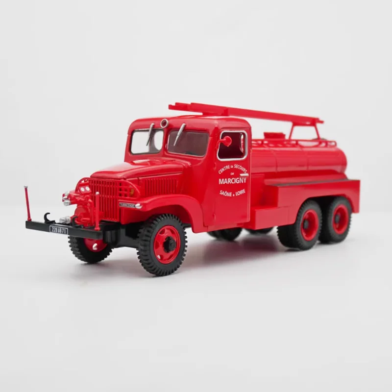 Модель пожарной машины IXO Diecast, масштаб 1:43, из сплава, в стиле ностальгии, готовый продукт, имитационная игрушка, статическая модель для демонстрации
Модель пожарной машины IXO Diecast, масштаб 1:43, из сплава, в стиле ностальгии, готовый продукт, имитационная игрушка, статическая модель для демонстрации