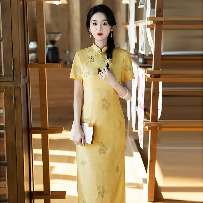 Yellow New Chinese Daily Long Style Improved Cheongsam 2026 Young Women's Short sleeved Summer Qipao
Yellow New Chinese Daily Long Style Improved Cheongsam 2026 Young Women's Short sleeved Summer Qipao