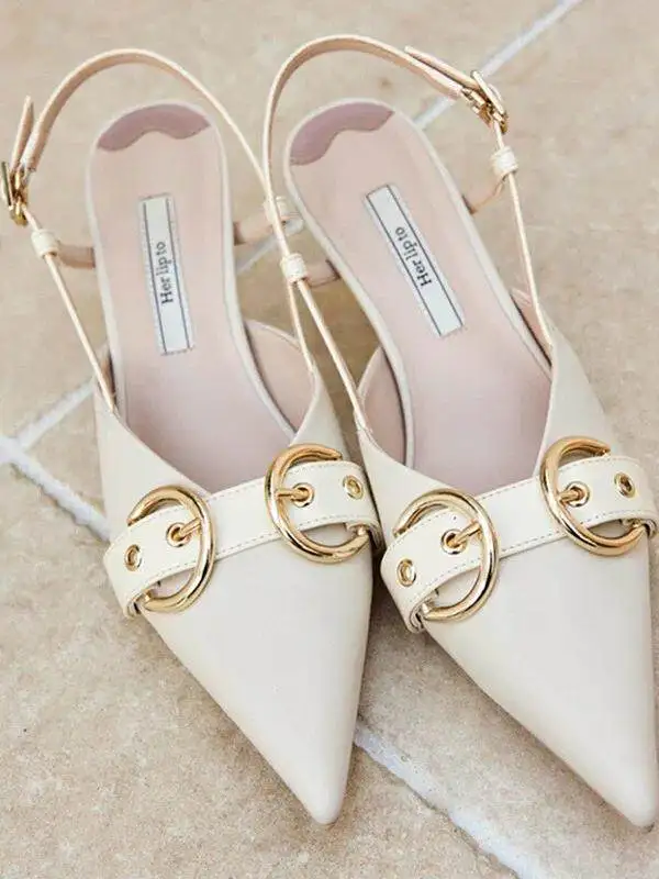 Japanese Summer New Metal Leather Buckle Elegant Temperament Pointed Women's Sandals Fashionable Versatile Daily Commuter Shoes
Japanese Summer New Metal Leather Buckle Elegant Temperament Pointed Women's Sandals Fashionable Versatile Daily Commuter Shoes