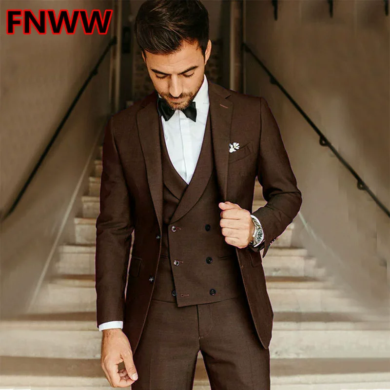 Men's Slim Fit Three-Piece Suit High-End Formal Wear for Wedding Party Business Single Button Decorative Buttons Polyester Fiber
Men's Slim Fit Three-Piece Suit High-End Formal Wear for Wedding Party Business Single Button Decorative Buttons Polyester Fiber