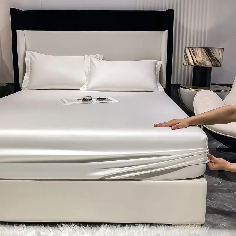 120/150/180*200CM White Solid Color Bedspread Antislip Coverlet Comfortable 100S Cotton Fitted Sheet M026-6
120/150/180*200CM White Solid Color Bedspread Antislip Coverlet Comfortable 100S Cotton Fitted Sheet M026-6