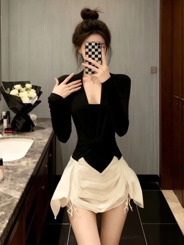 Elegant Long Sleeve U-Neck Dress Women's Spring Style Slim Fit Waist Cinching Splice Design Short Skirt French Style A-Line S...
Elegant Long Sleeve U-Neck Dress Women's Spring Style Slim Fit Waist Cinching Splice Design Short Skirt French Style A-Line S...